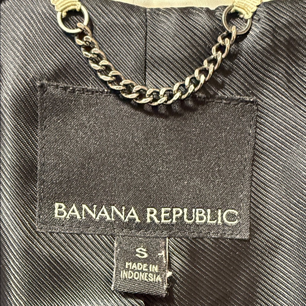 Banana Republic Black and White Chevron Blazer - Picture 15 of 16